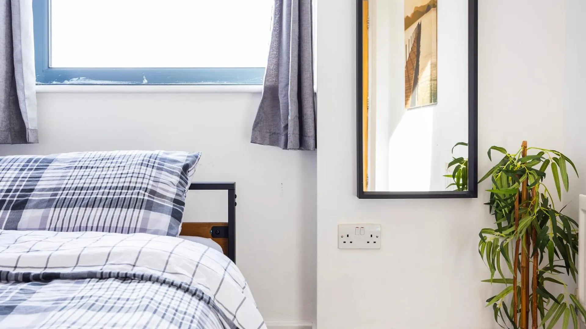 Stunning 2 Bed Flat With City Views Barking  Apartment Barking (Greater London)
